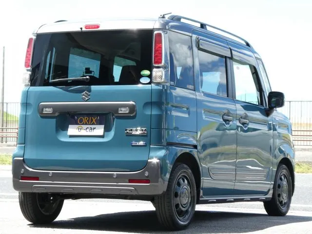 スペーシア　ギア（スズキ）の車両写真