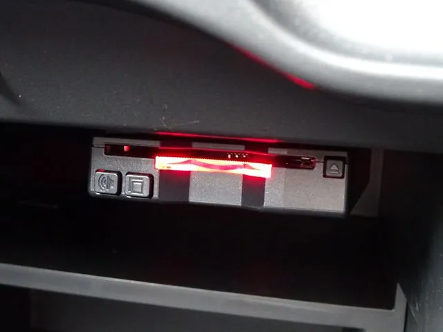 ニッサン　ノート