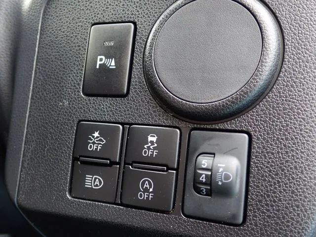 ミラ　イース（ダイハツ）の車両写真