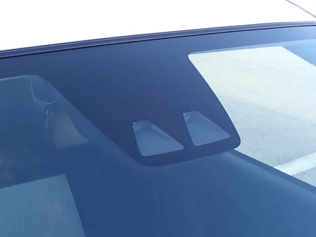 ミラ　イース（ダイハツ）の車両写真