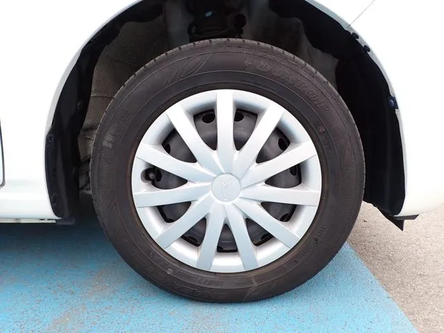 ミラ　イース（ダイハツ）の車両写真