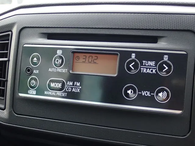 ミラ　イース（ダイハツ）の車両写真