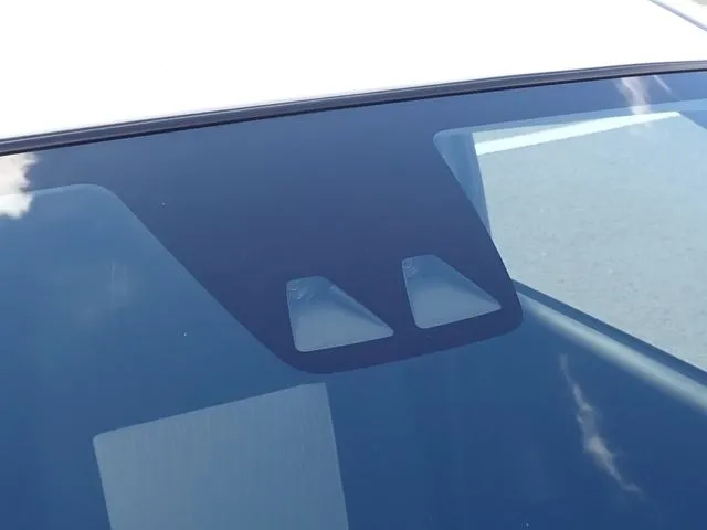 ミラ　イース（ダイハツ）の車両写真