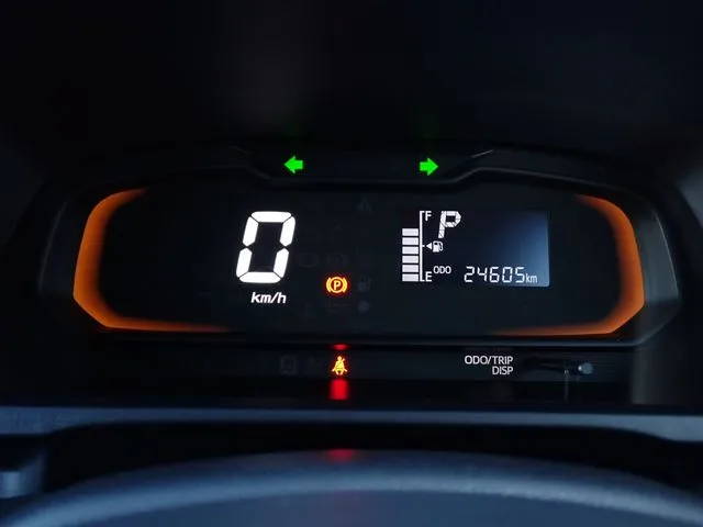 ミラ　イース（ダイハツ）の車両写真