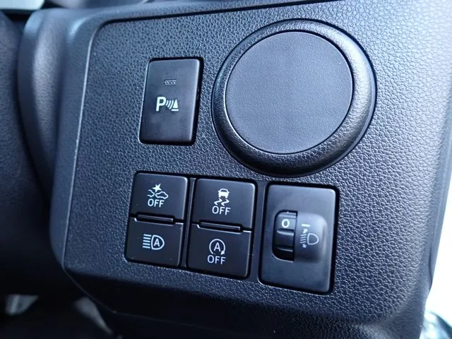 ミラ　イース（ダイハツ）の車両写真