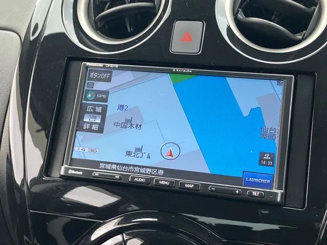 ニッサン　ノート　４ＷＤ