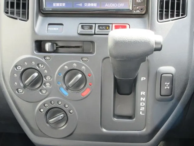 タウンエースバン 4WD(トヨタ)の車両写真