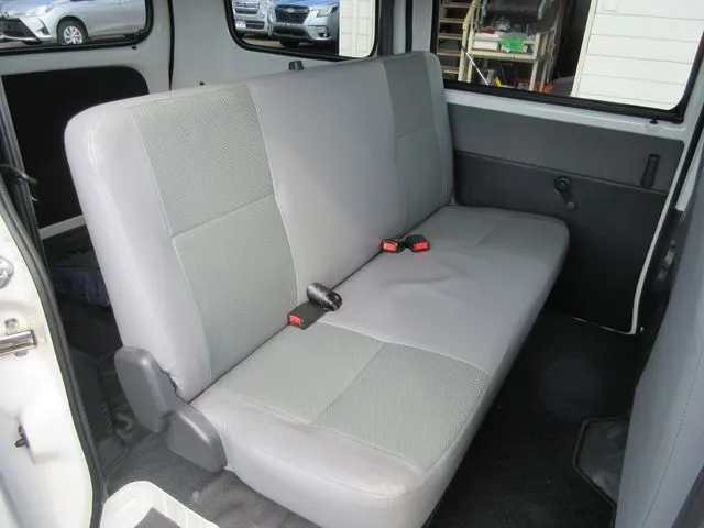 タウンエースバン 4WD(トヨタ)の車両写真