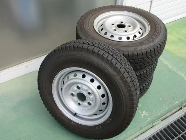 タウンエースバン 4WD(トヨタ)の車両写真