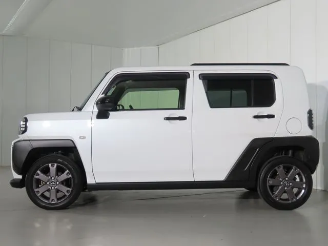 ダイハツ タフト