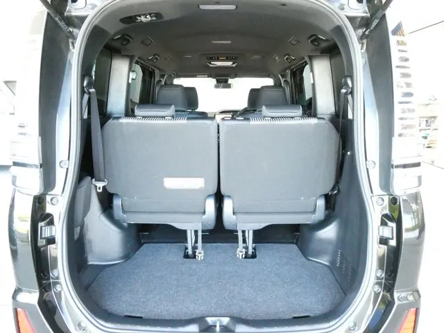 トヨタ ヴォクシー