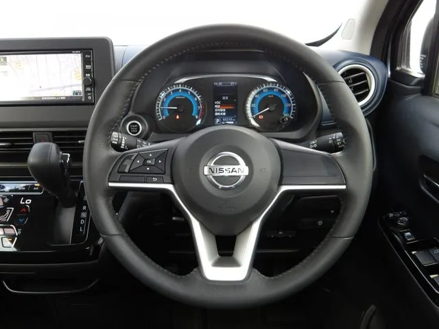 デイズ（ニッサン）の車両写真