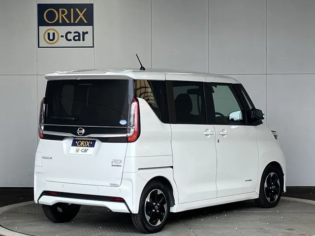 ルークス（ニッサン）の車両写真