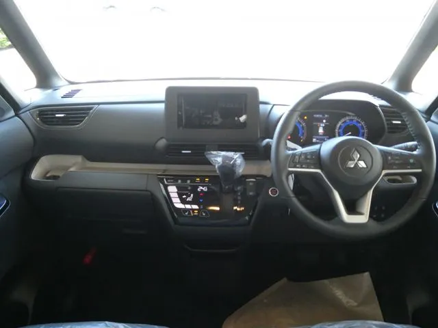 ミツビシ　デリカ　ミニ