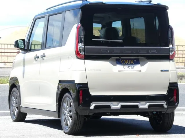 ミツビシ　デリカ　ミニ