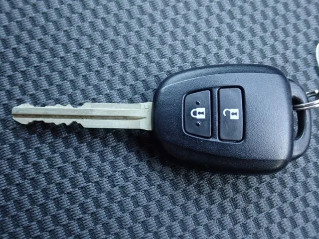 ハイエースバン　１．２５ｔ　２ＷＤ（トヨタ）の車両写真