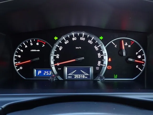 ハイエースバン　１．２５ｔ　２ＷＤ（トヨタ）の車両写真