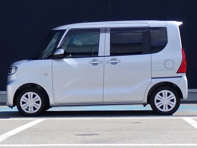 ダイハツ　タント