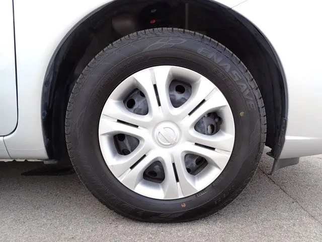 ノート(ニッサン)の車両写真