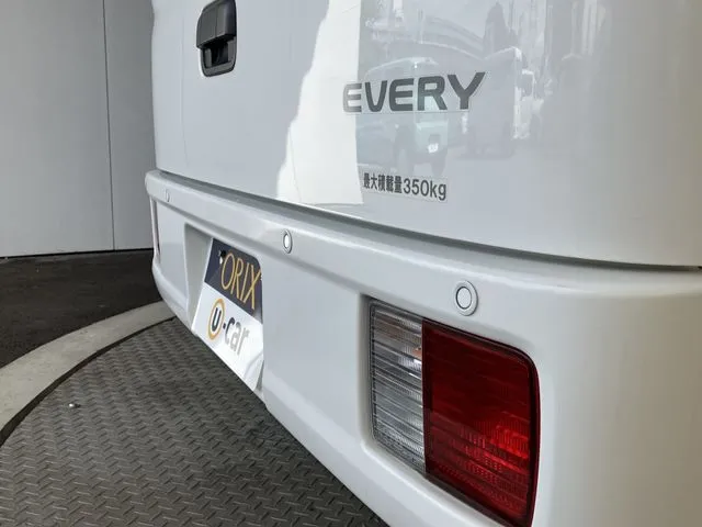 スズキ　エブリイバン