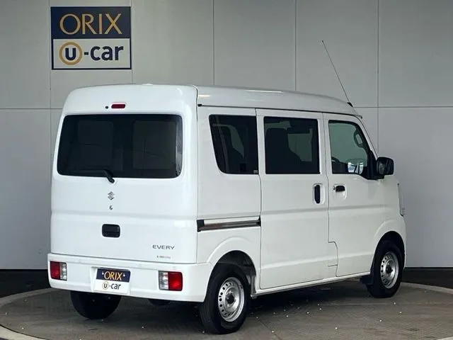 スズキ　エブリイバン