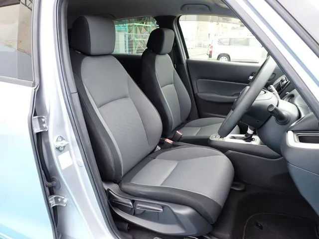 ホンダ　フィット　ｅ：ＨＥＶ