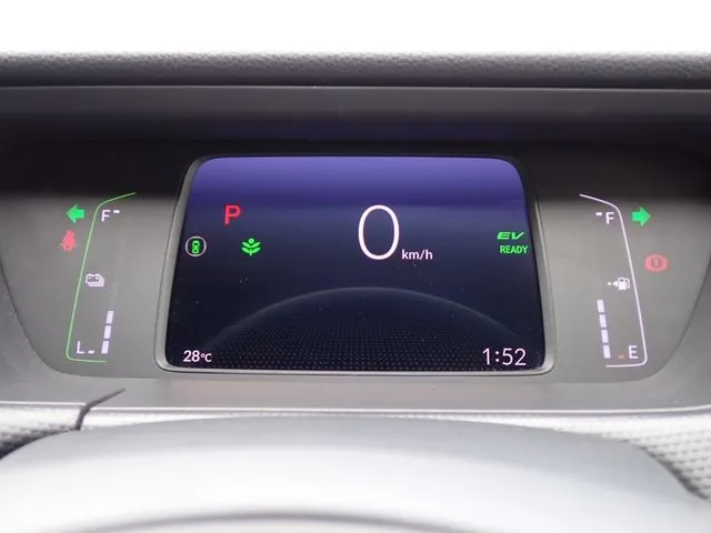 ホンダ　フィット　ｅ：ＨＥＶ