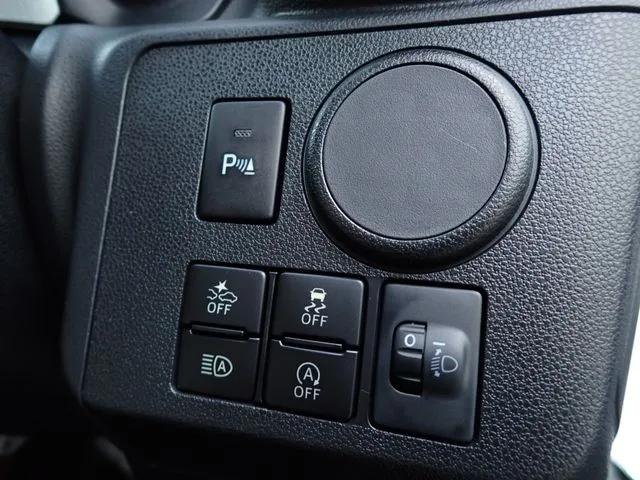 ミラ　イース（ダイハツ）の車両写真