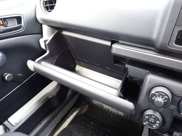 トヨタ　プロボックスバン　２ＷＤ