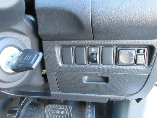 ニッサン NV150 AD 4WD