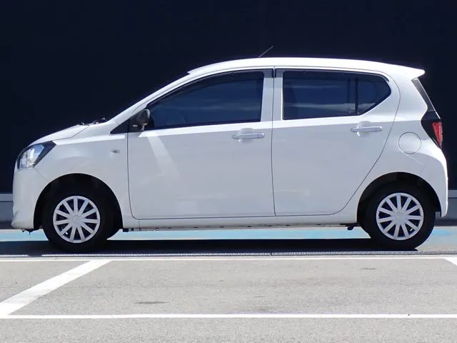 ダイハツ ミラ イース
