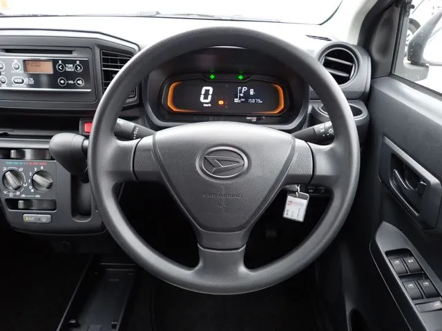 ダイハツ ミラ イース