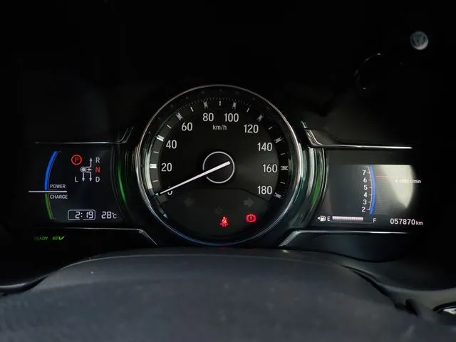 ホンダ　グレイス　ハイブリッド