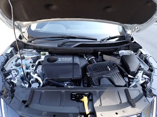 ニッサン　エクストレイル　ハイブリッド　２ＷＤ