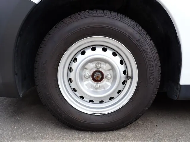 ＮＶ１５０　ＡＤ　２ＷＤ（ニッサン）の車両写真