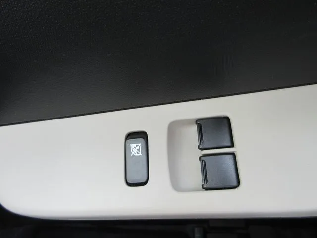 スズキ　アルト　４ＷＤ