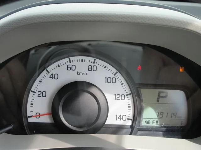 スズキ　アルト　４ＷＤ