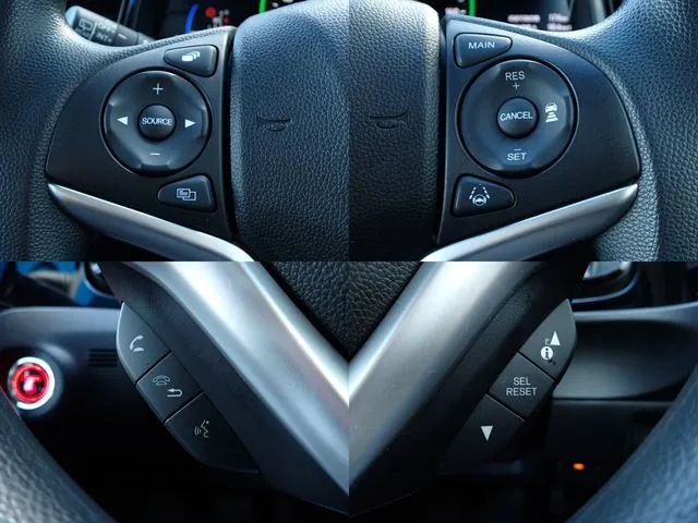 シャトル　ハイブリッド（ホンダ）の車両写真