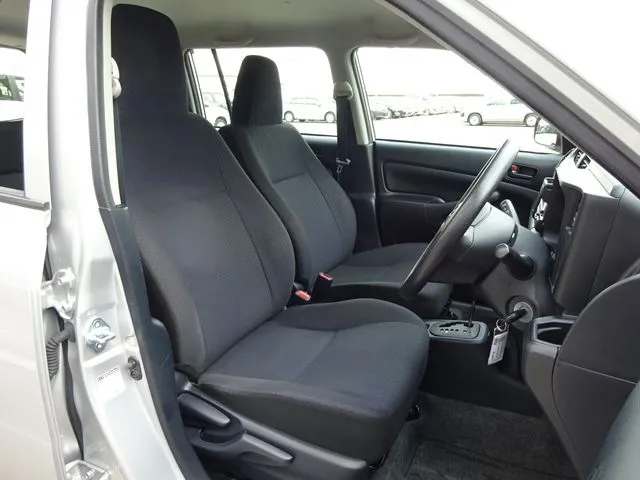 トヨタ プロボックスバン 2WD