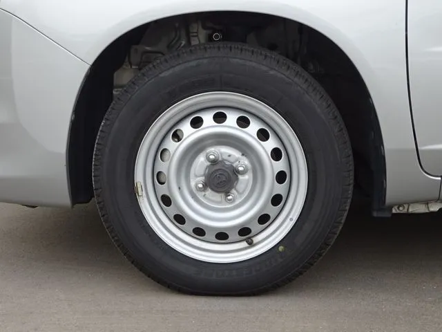 トヨタ プロボックスバン 2WD