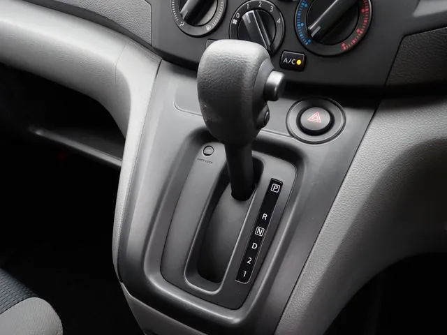 NV200バネットバン(ニッサン)の車両写真