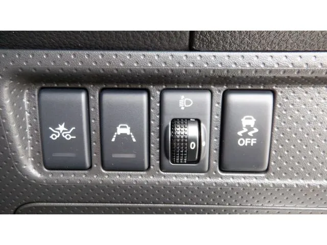 ニッサン　ＮＶ１５０　ＡＤ　２ＷＤ