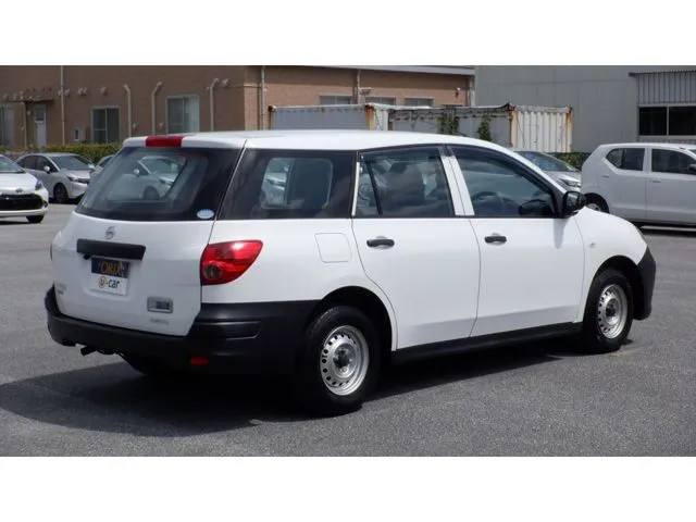 ニッサン　ＮＶ１５０　ＡＤ　２ＷＤ