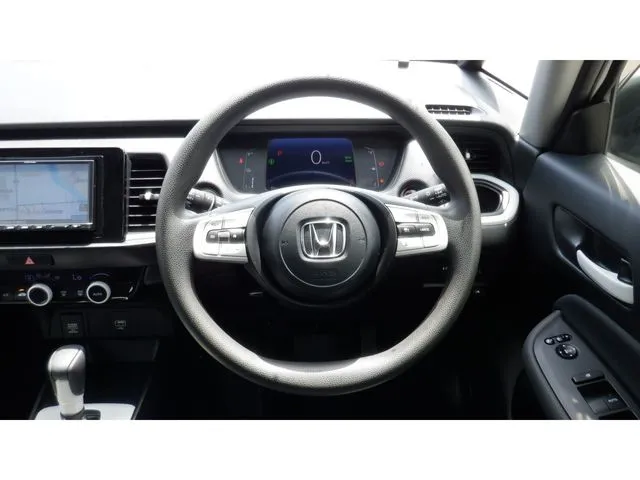 ホンダ フィット e:HEV