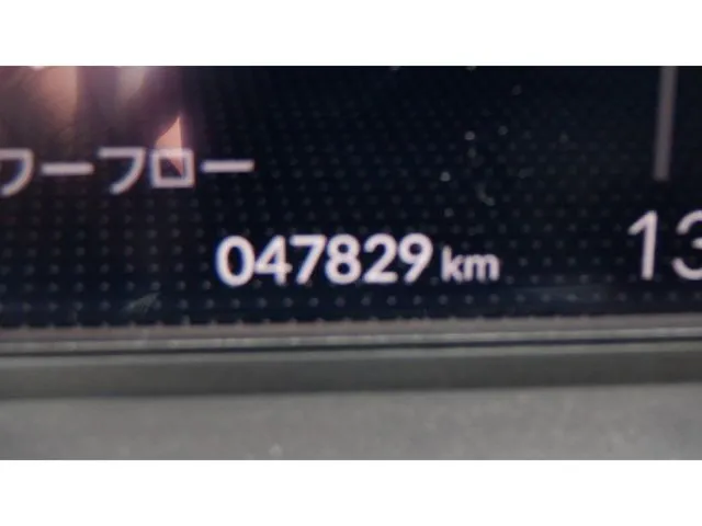 ホンダ　フィット　ｅ：ＨＥＶ