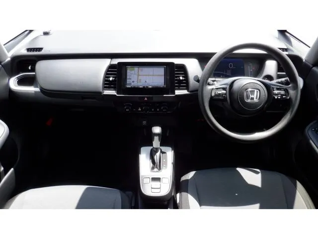 ホンダ　フィット　ｅ：ＨＥＶ