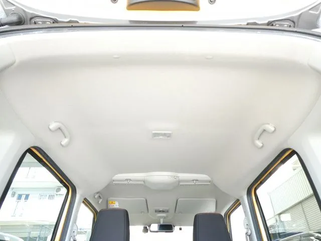 スペーシア　ギア（スズキ）の車両写真