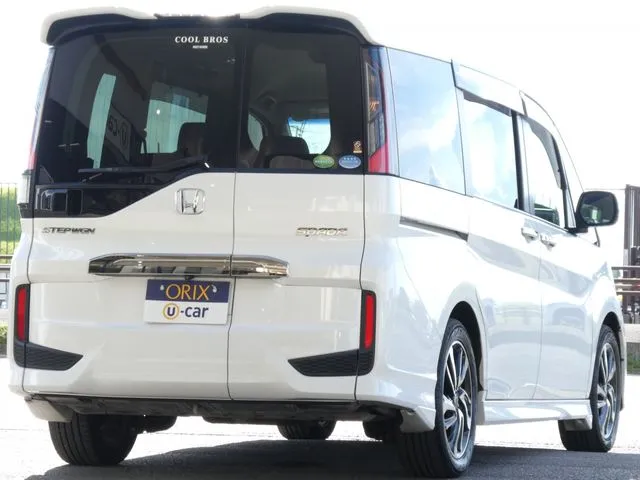 ステップワゴン　スパーダ（ホンダ）の車両写真