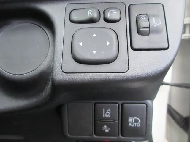 アクア(トヨタ)の車両写真