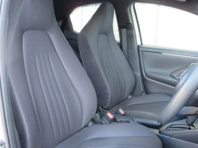 トヨタ　ヤリス